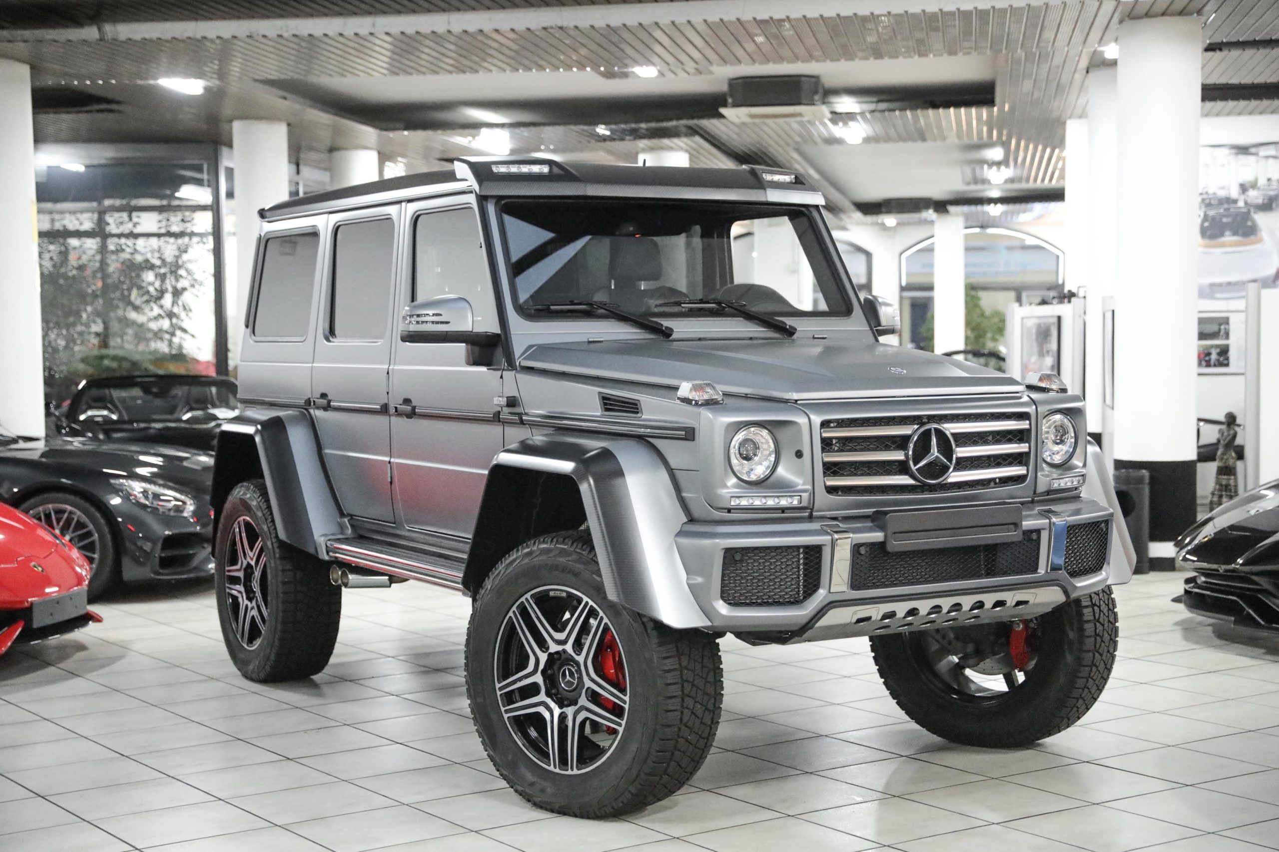 Mercedes-Benz G500 4x4² - Magni & Carnevale Motors